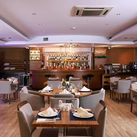 Anemon Kent Cigli Hotell 4*