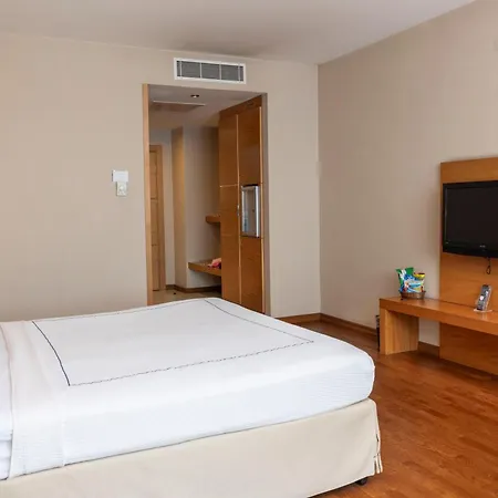 Отель Anemon Kent Cigli 4*