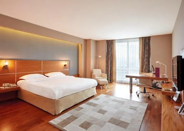 Hotel Anemon Kent Cigli 4*