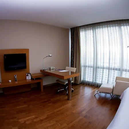 Anemon Kent Cigli מלון 4*