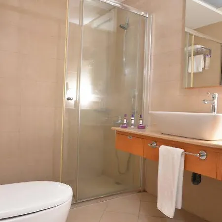 Anemon çiğli Otel İzmir