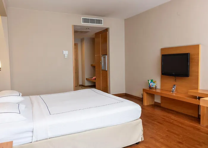 Hotell Anemon Kent Cigli 4*